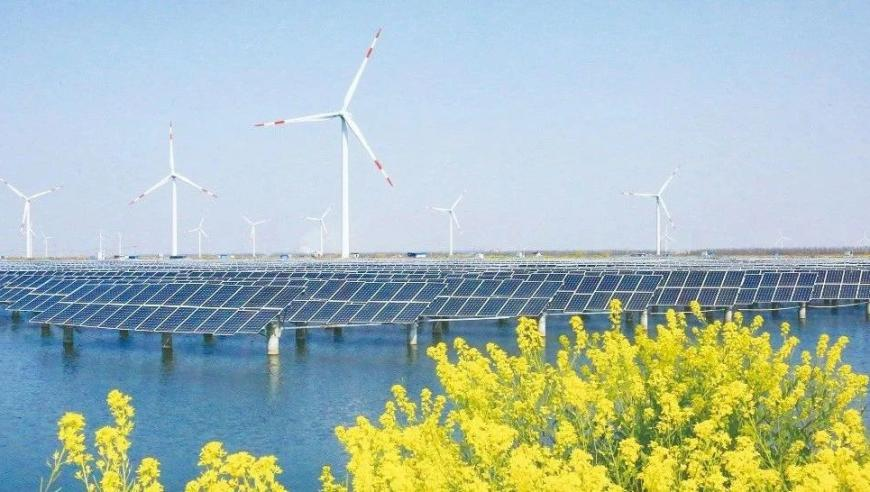 六开彩澳门开奖结果查询今晚开什么号码,吊篮在空中崩断 工人敲开窗紧急避险,最佳精选解释落实_完整版V1.87